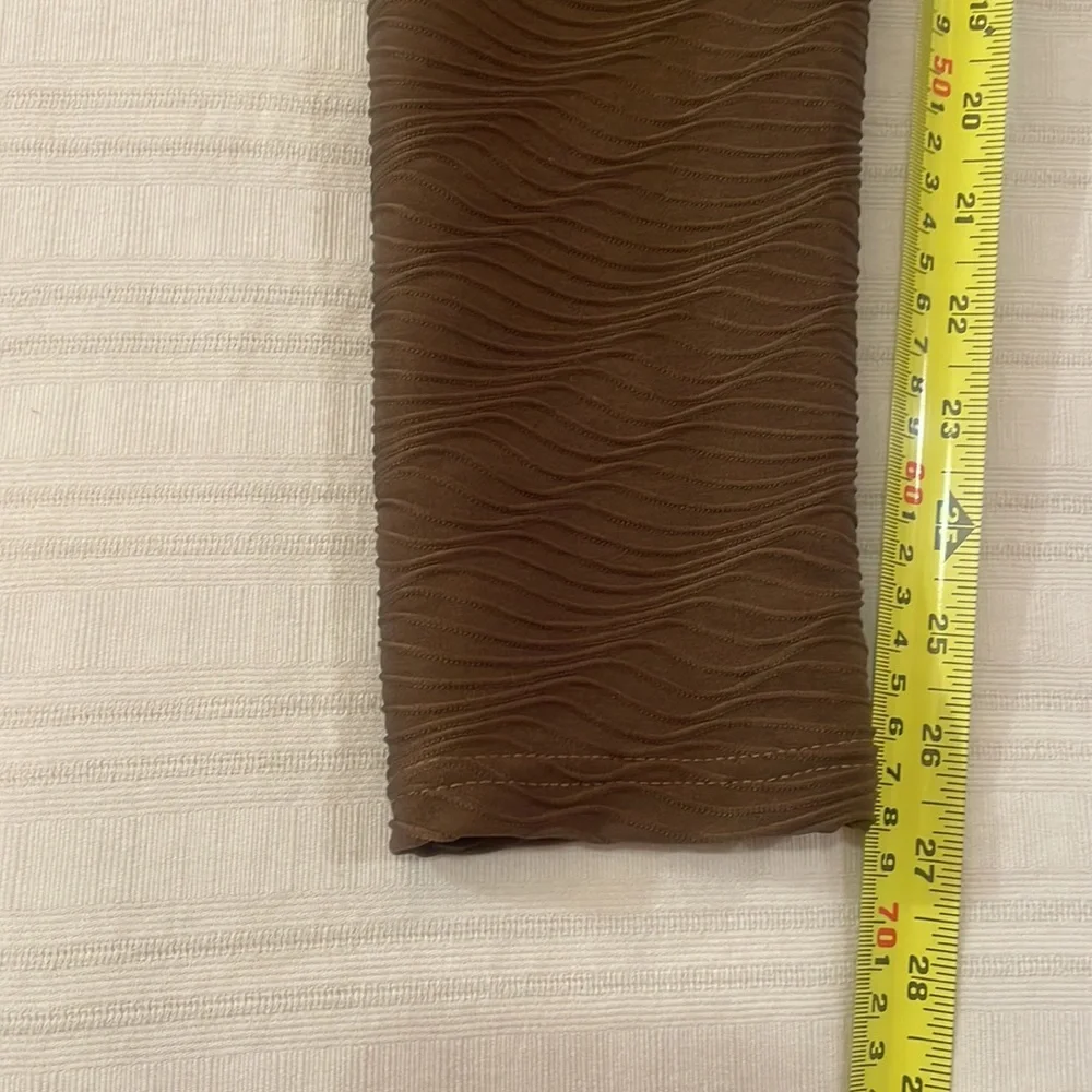 Brown Workout/ Casual set - Picture 3 of 8